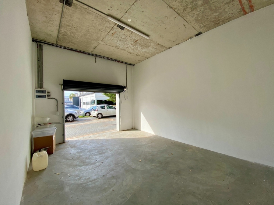 To Let commercial Property for Rent in Paardevlei Western Cape
